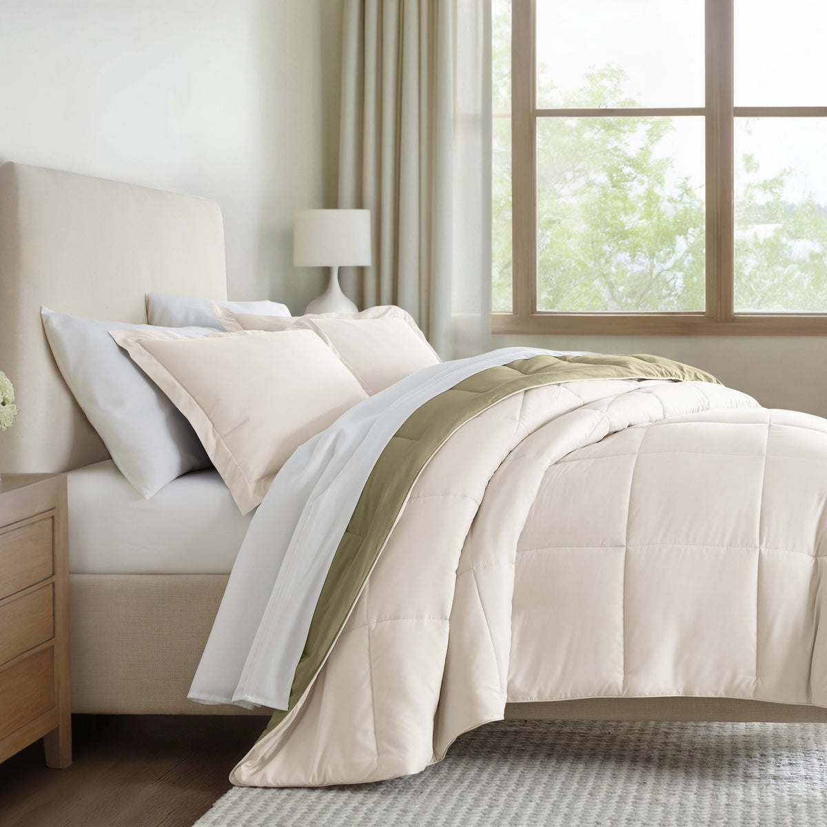 Reversible Down-Alternative Comforter Set