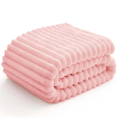 Textured Ribbed Fleece Throw Blanket – 300GSM Striped Plush