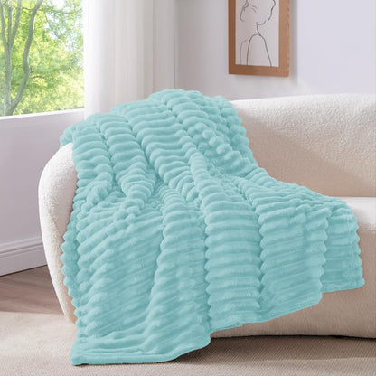 Textured Ribbed Fleece Throw Blanket – 300GSM Striped Plush