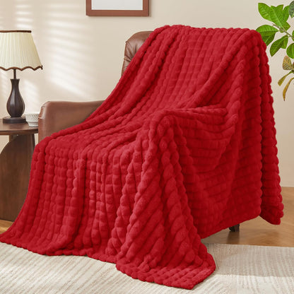 Textured Ribbed Checkered Fleece Throw Blanket – 3D Plush