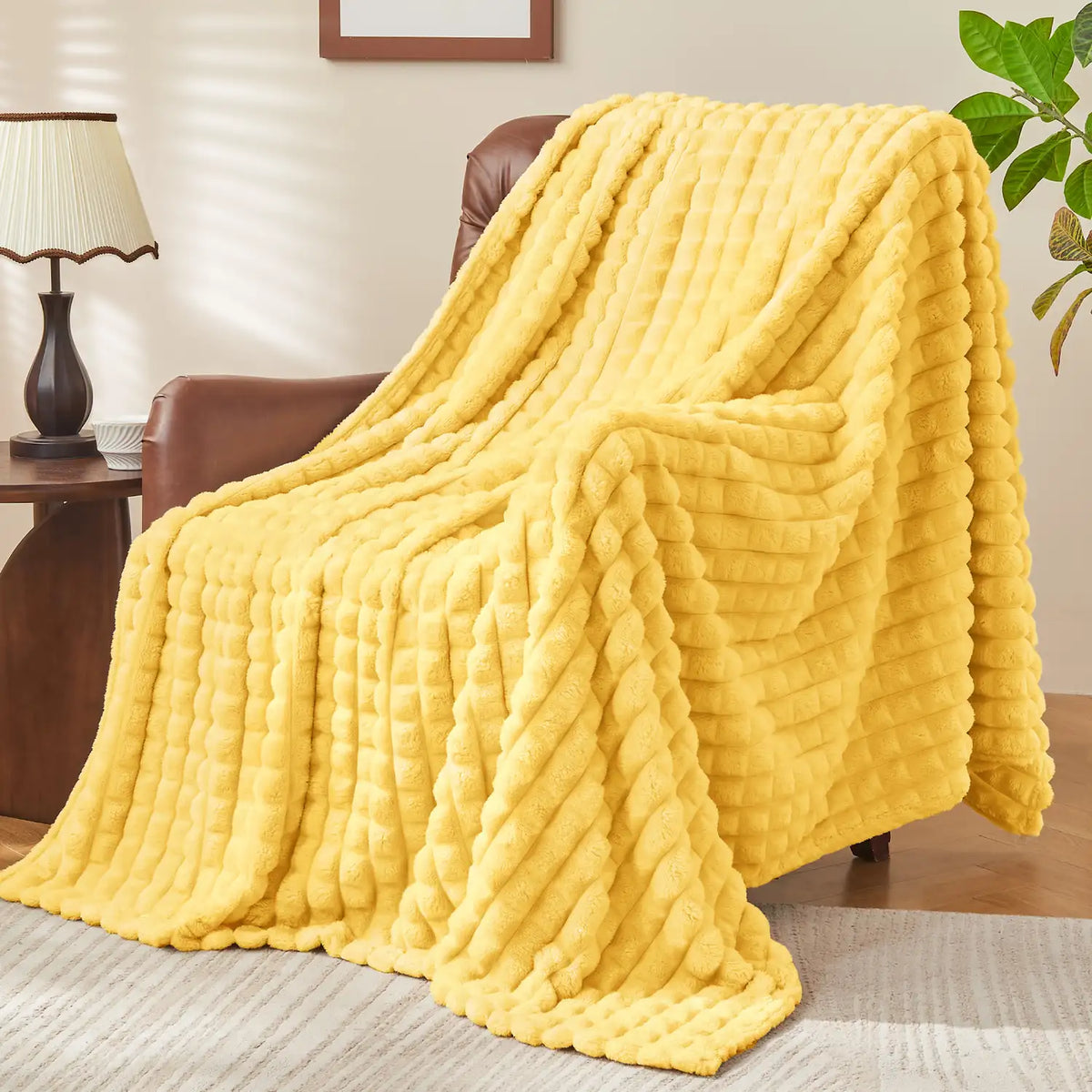 Textured Ribbed Checkered Fleece Throw Blanket – 3D Plush