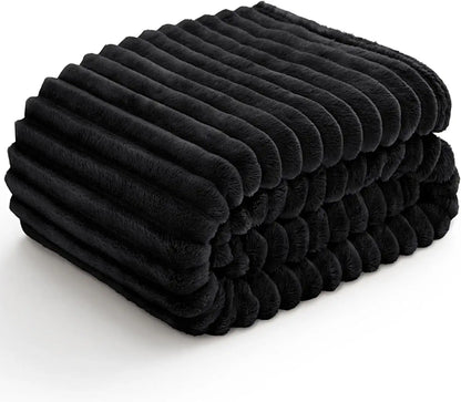 Textured Ribbed Fleece Throw Blanket – 300GSM Striped Plush