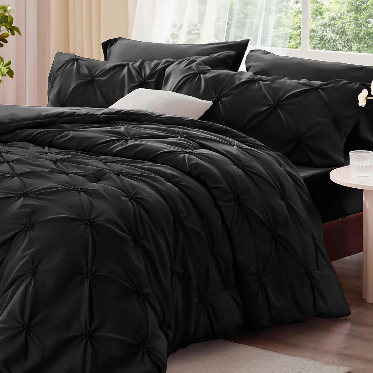 Boho Pintuck Comforter Set – Lightweight All-Season Bedding
