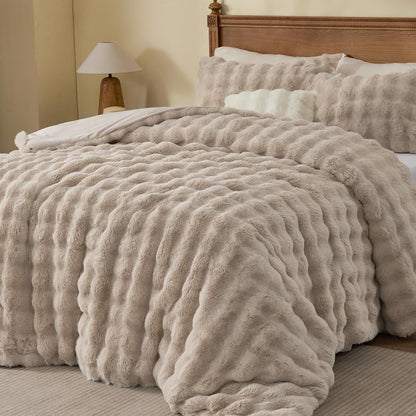 Faux Fur Comforter Set – Luxury Bubble Plush with 450GSM Down Alternative, Thick Winter Bedding