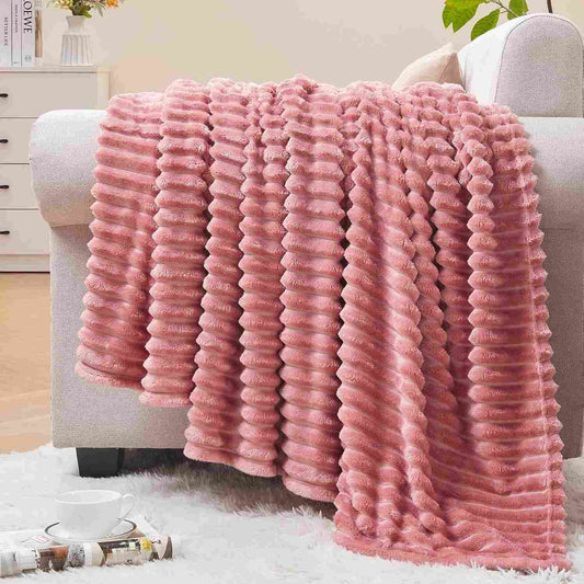 Textured Ribbed Jacquard Fleece Throw Blanket – 3D Plush