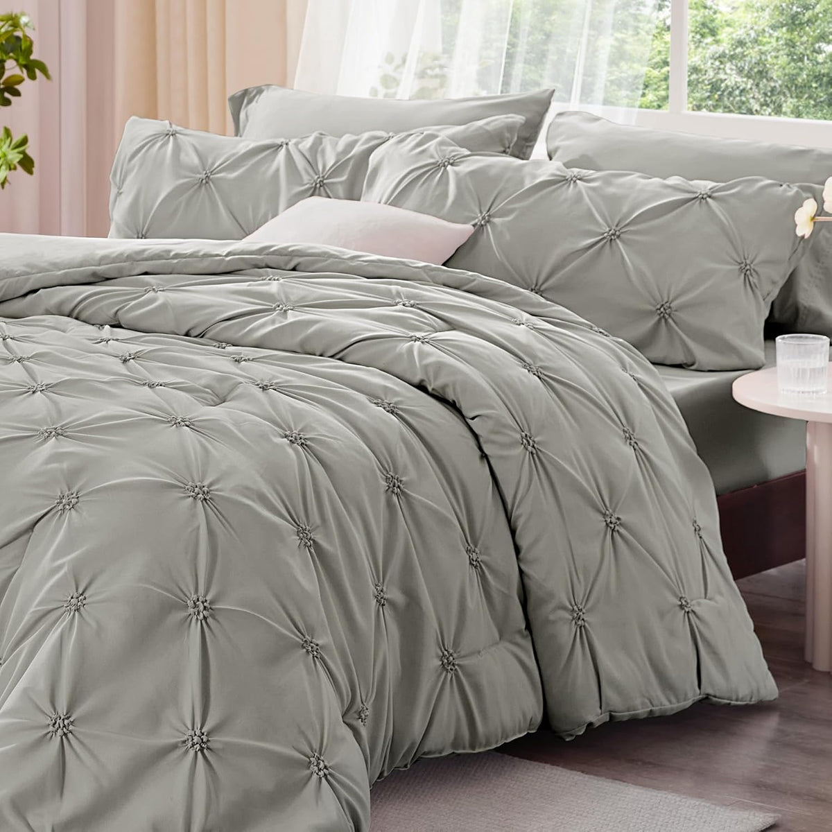 Boho Pintuck Comforter Set – Lightweight All-Season Bedding