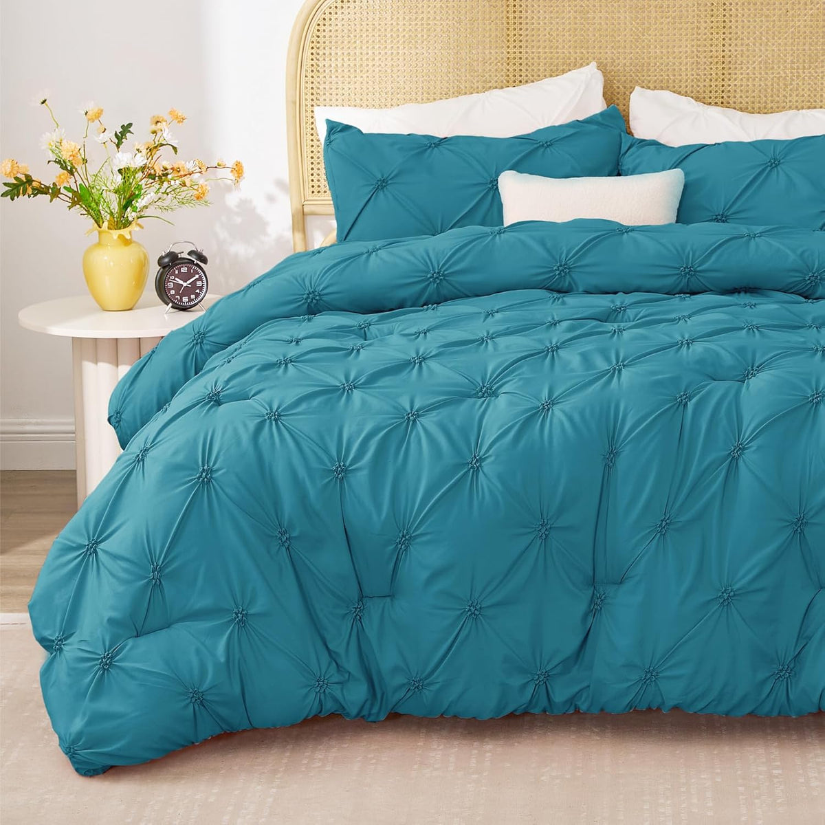 Boho Pintuck Comforter Set – Lightweight All-Season Bedding