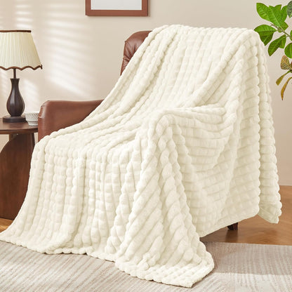 Textured Ribbed Checkered Fleece Throw Blanket – 3D Plush