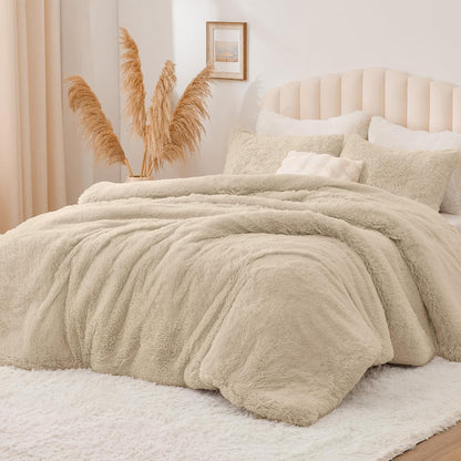 Luxe Flannel Faux Fur Comforter Set – Warm Shaggy Bedding