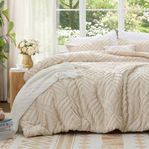 Boho Tufted Jacquard Comforter Set – 3-Piece Lightweight