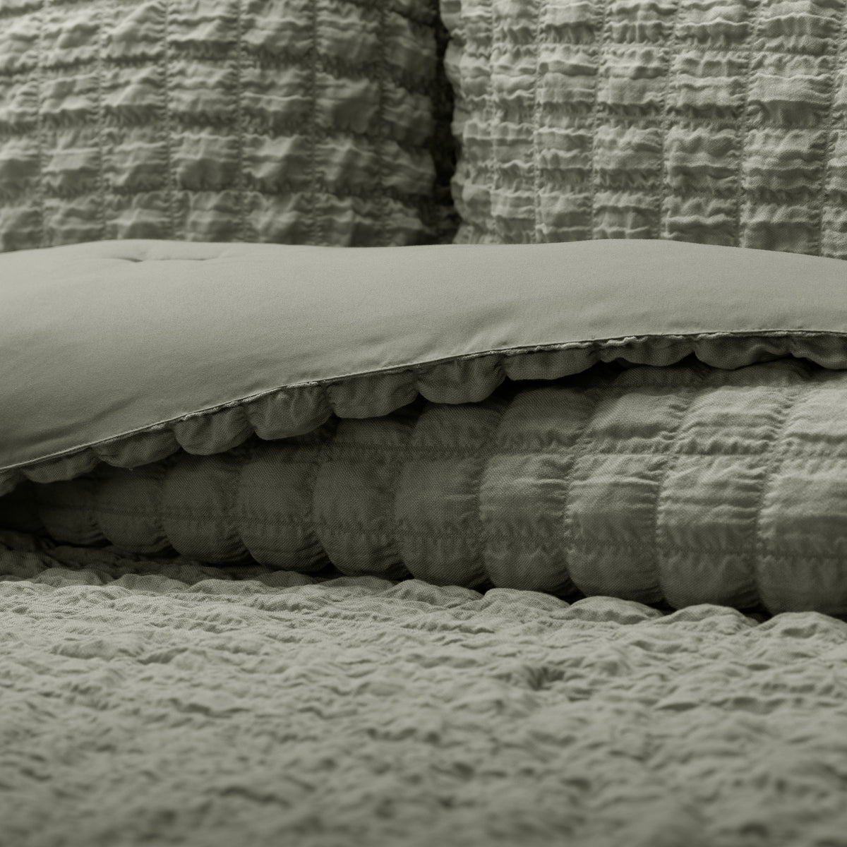 Seersucker Box Textured Down-Alternative Comforter Set