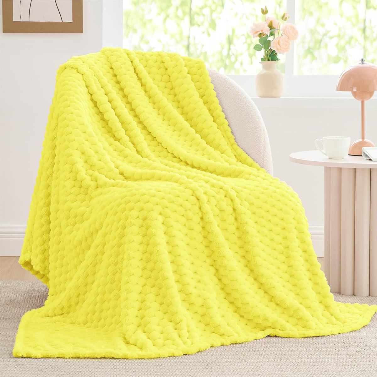 Textured Ribbed Jacquard Fleece Throw Blanket – 3D Plush All-Season