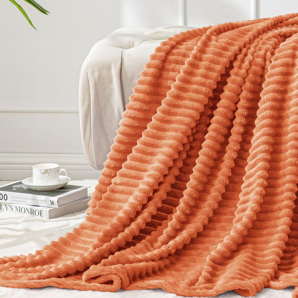 Textured Ribbed Jacquard Fleece Throw Blanket – 3D Plush