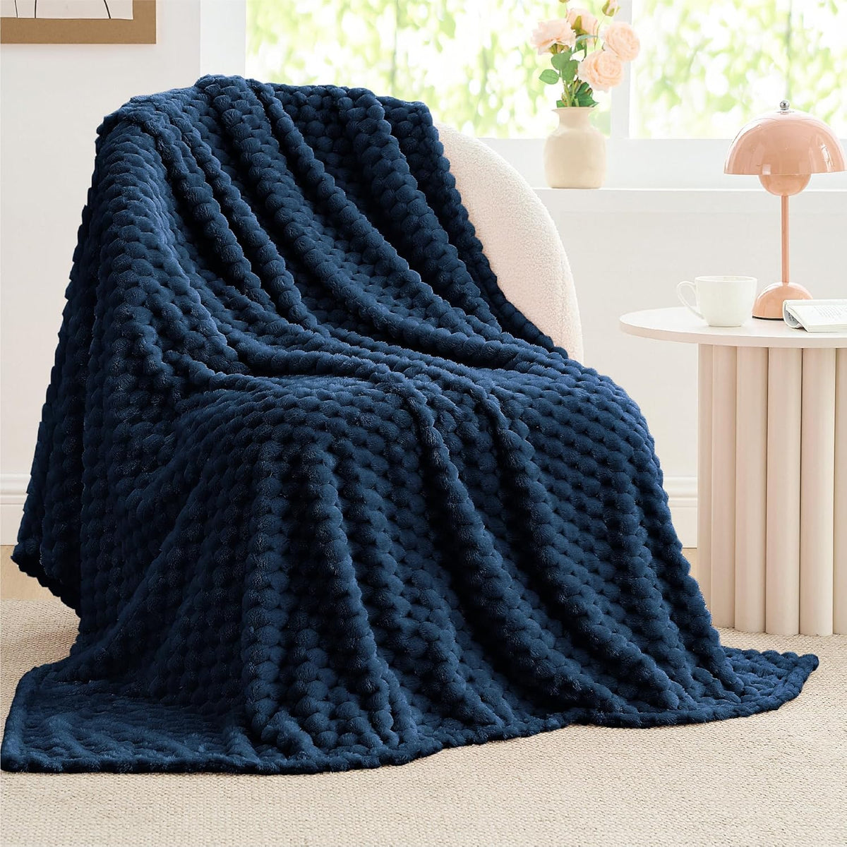 Textured Ribbed Jacquard Fleece Throw Blanket – 3D Plush All-Season