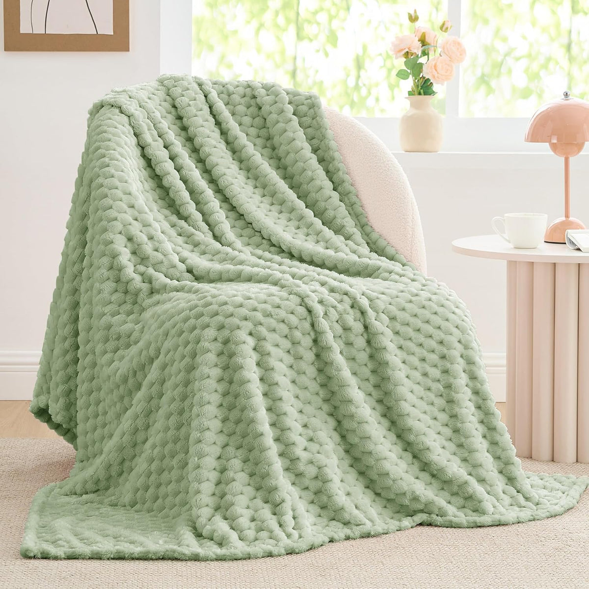 Textured Ribbed Jacquard Fleece Throw Blanket – 3D Plush All-Season