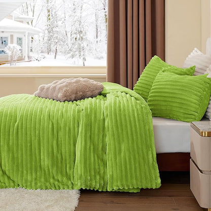 Luxe Flannel Fleece Comforter Set – Warm Plush Bedding