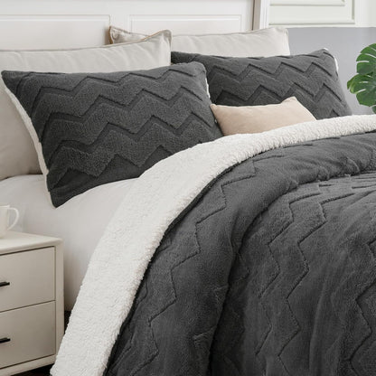 Luxe Flannel Sherpa Comforter Set – 3-Piece Winter Warmth