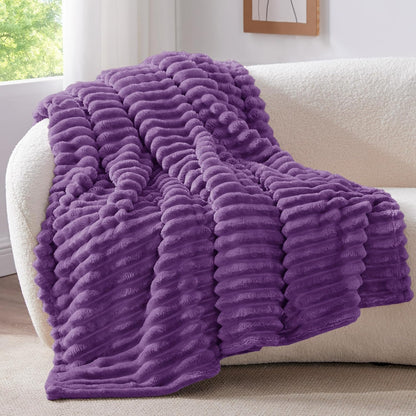 Textured Ribbed Fleece Throw Blanket – 300GSM Striped Plush