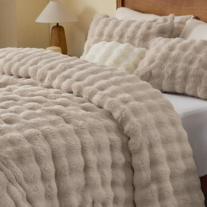 Faux Fur Comforter Set – Luxury Bubble Plush with 450GSM Down Alternative, Thick Winter Bedding