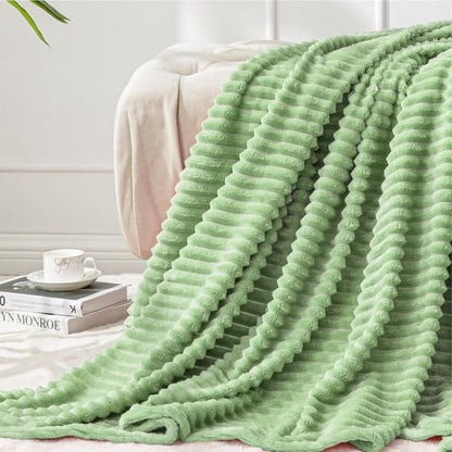 Textured Ribbed Jacquard Fleece Throw Blanket – 3D Plush