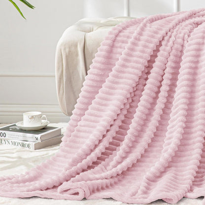 Textured Ribbed Jacquard Fleece Throw Blanket – 3D Plush