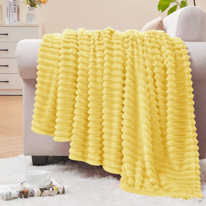 Textured Ribbed Jacquard Fleece Throw Blanket – 3D Plush