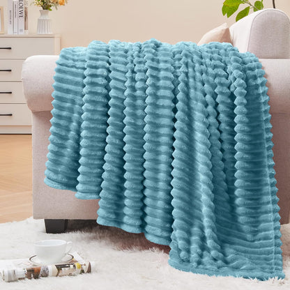 Textured Ribbed Jacquard Fleece Throw Blanket – 3D Plush