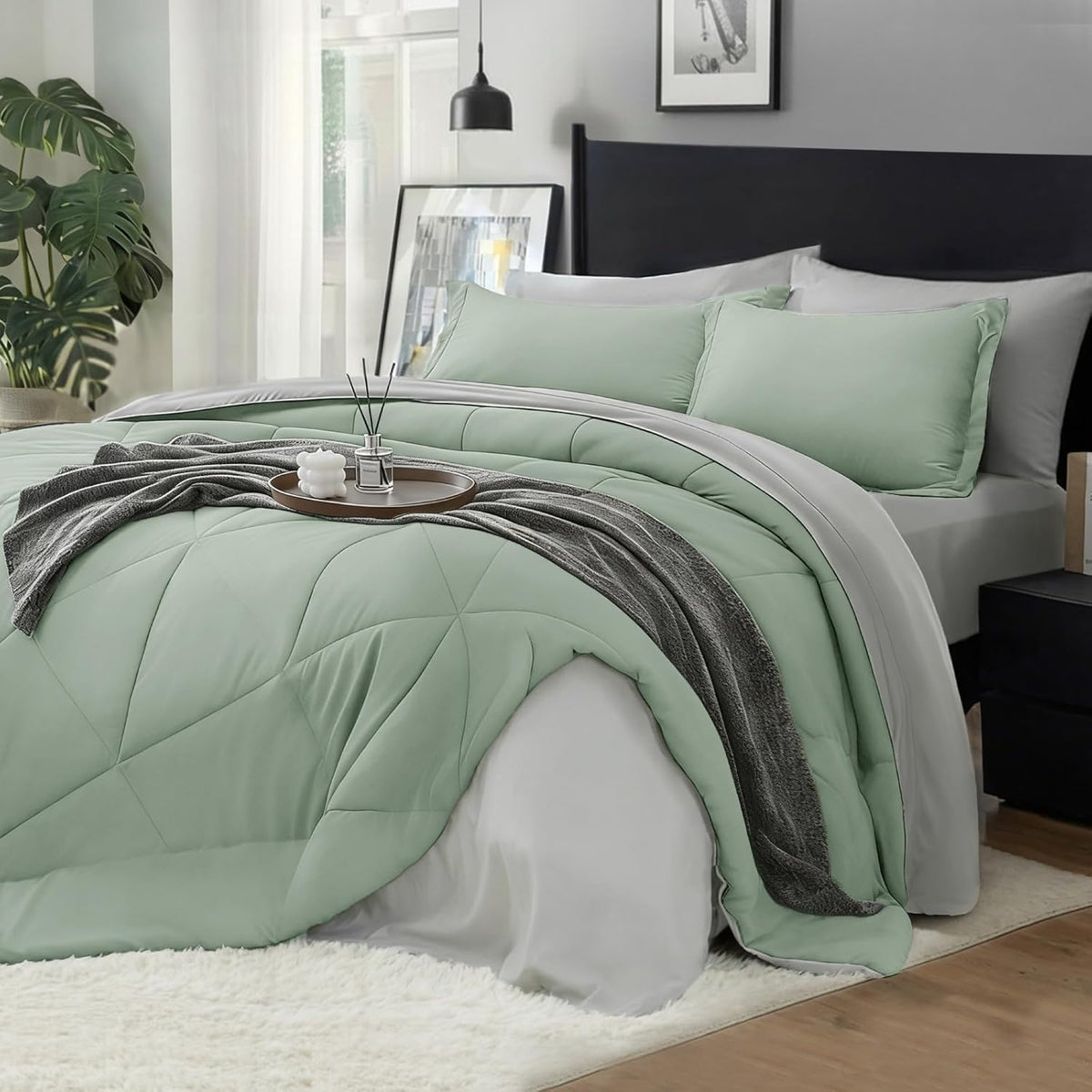 Luxe Reversible Comforter Set – 7-Piece All-Season Bedding with Sheets