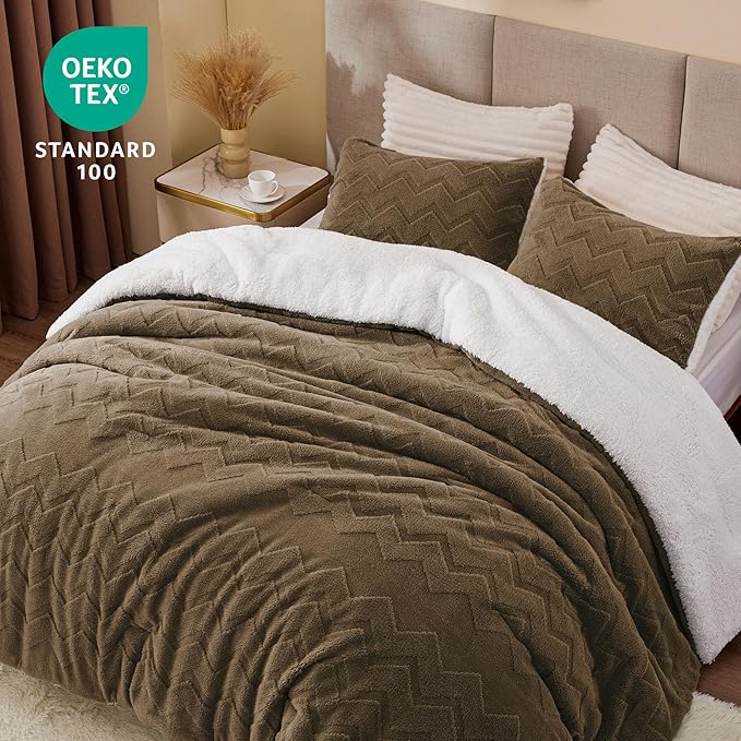 Luxe Flannel Sherpa Comforter Set – 3-Piece Winter Warmth
