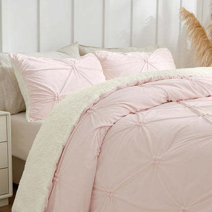 Luxe Flannel Pintuck Sherpa Comforter Set – 3-Piece Winter Warmth