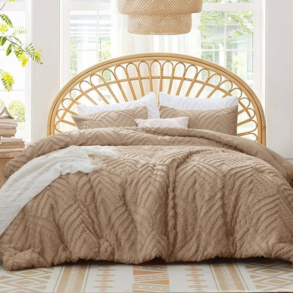 Boho Tufted Jacquard Comforter Set – 3-Piece Lightweight