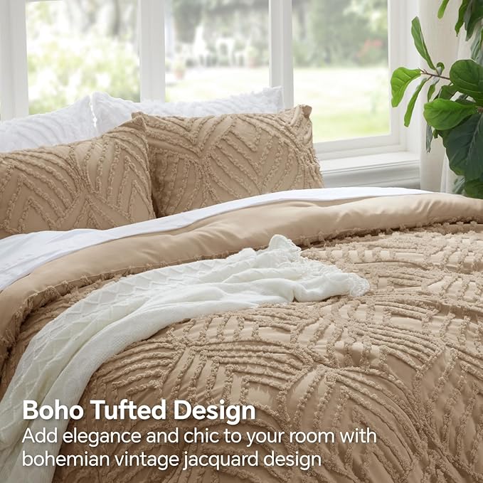 Boho Tufted Jacquard Comforter Set – 3-Piece Lightweight
