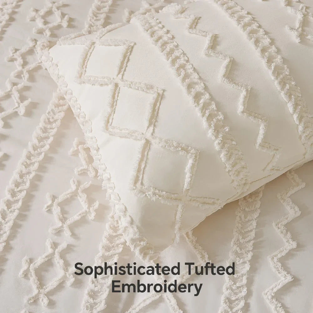 Boho Tufted Comforter Set – 7-Piece Farmhouse Embroidery Bedding
