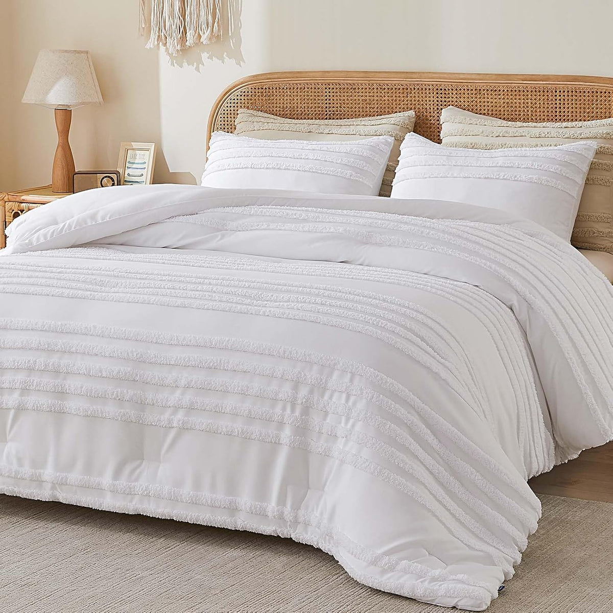 Boho Tufted Jacquard Comforter Set – 3-Piece Farmhouse Style