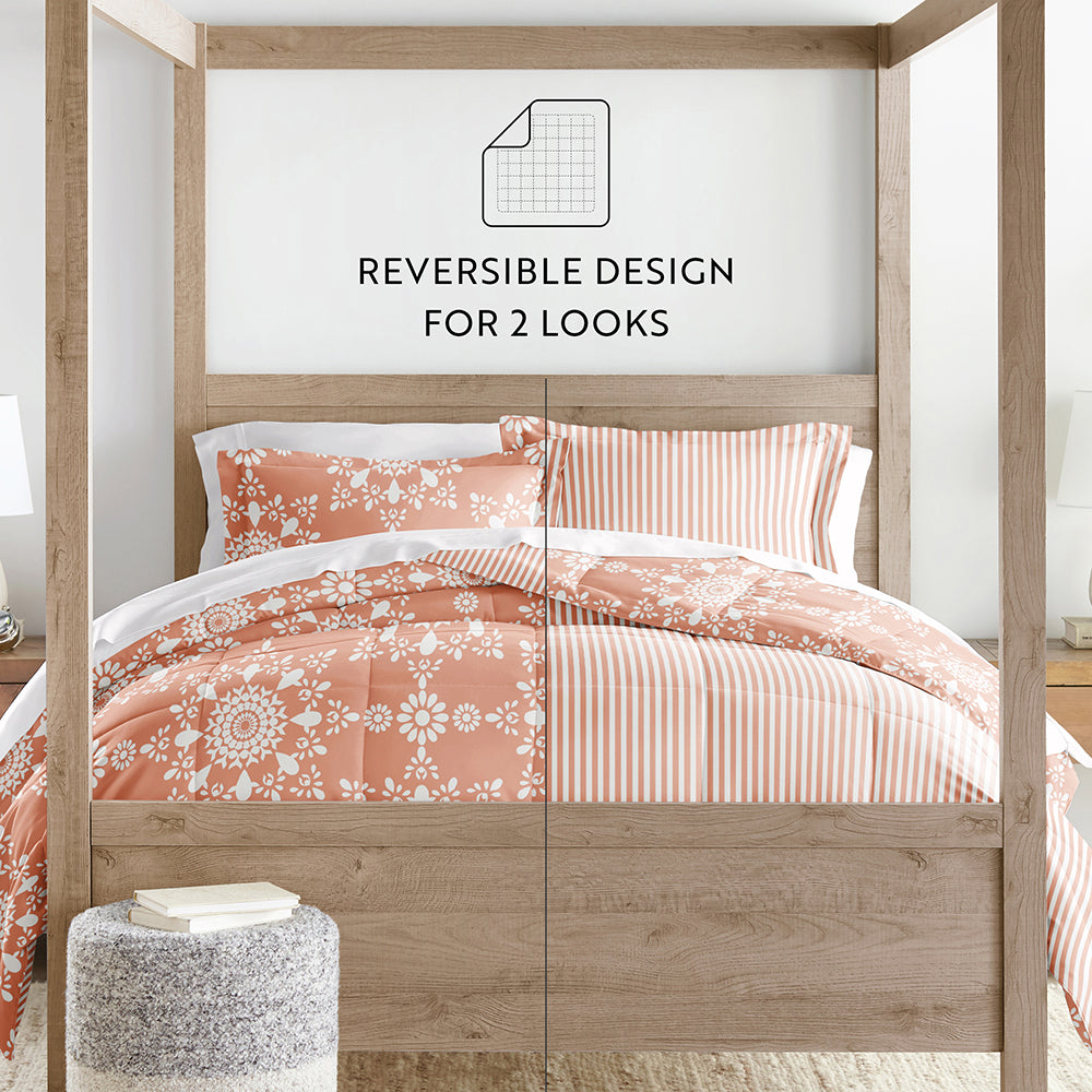 Daisy Medallion Reversible Down-Alternative Comforter Set