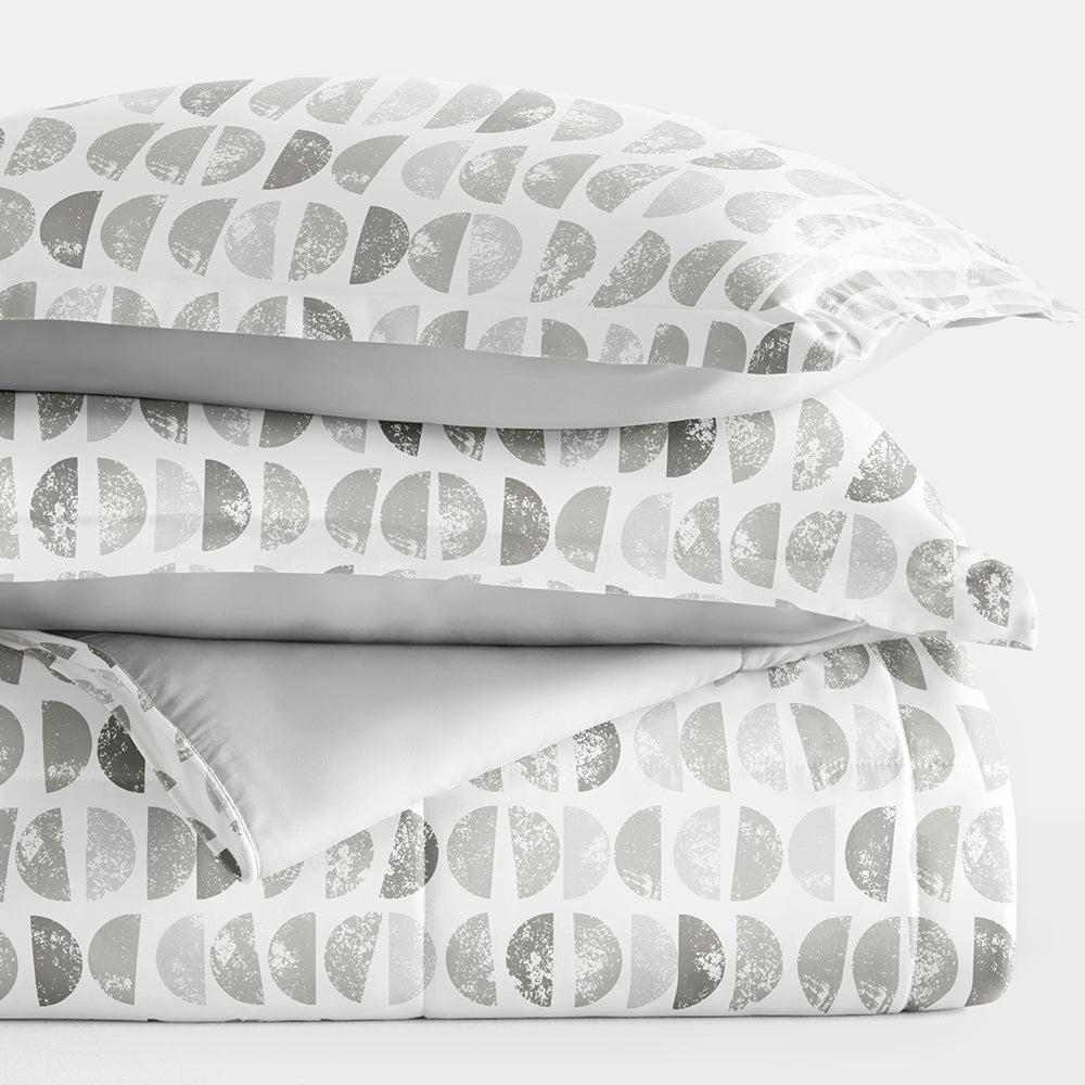 Moonlight Stars Reversible Down-Alternative Comforter Set