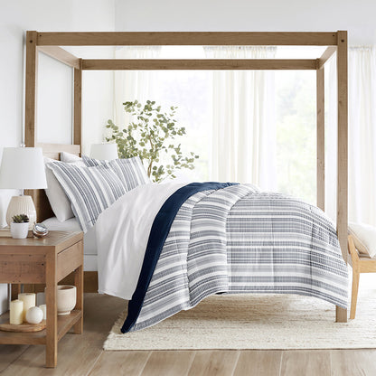 Farmhouse Dreams Reversible Down-Alternative Comforter Set