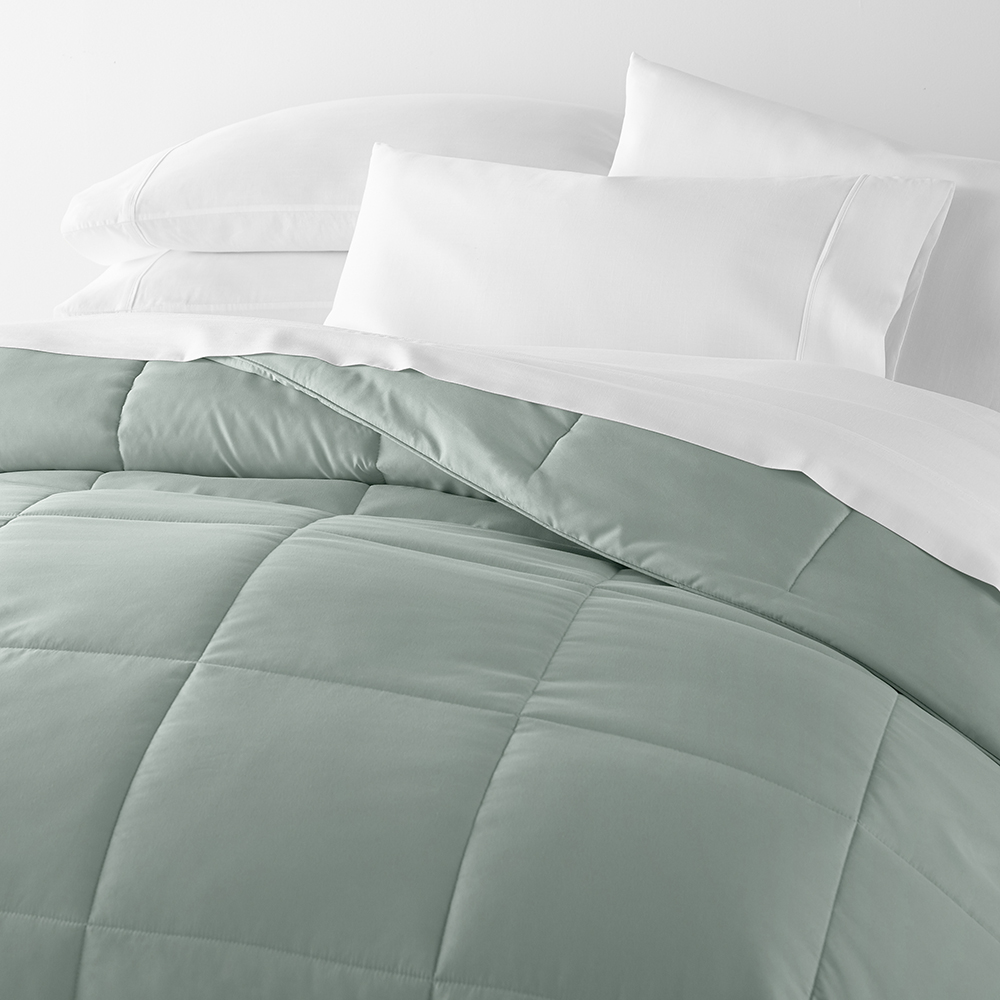Solid Down-Alternative Comforter
