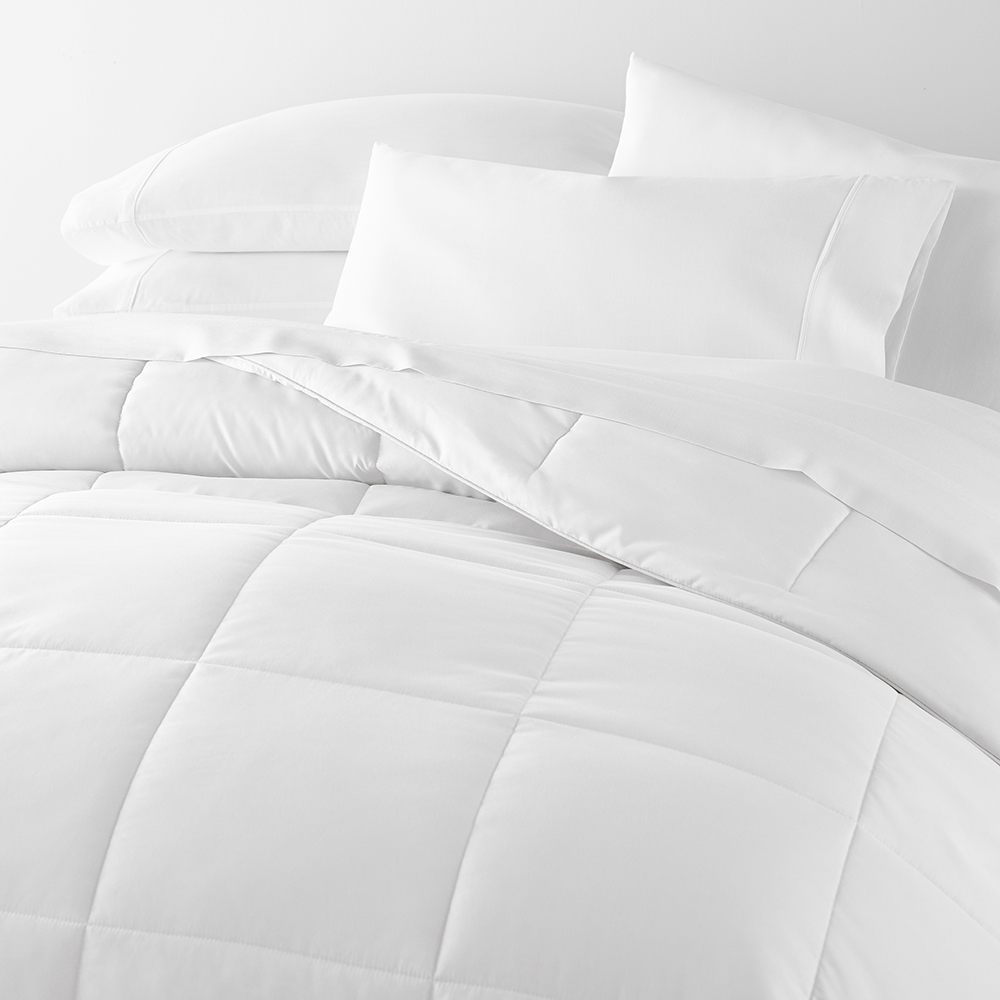 Solid Down-Alternative Comforter