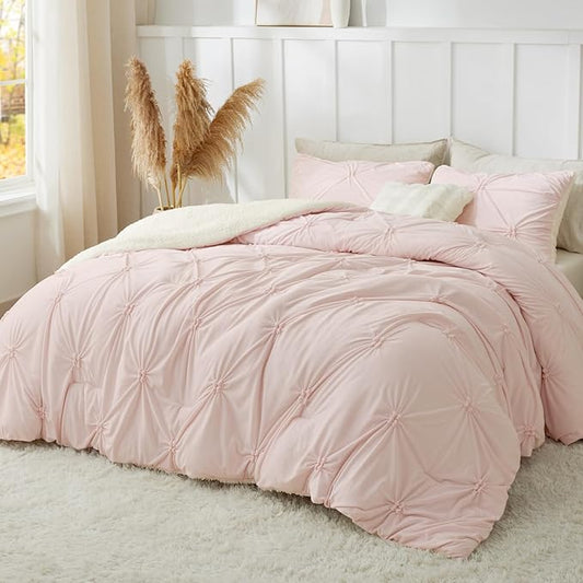Luxe Flannel Pintuck Sherpa Comforter Set – 3-Piece Winter Warmth